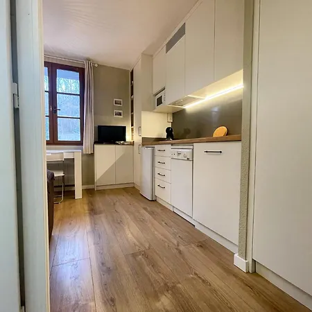 El Refugio De Lägenhet Enveitg