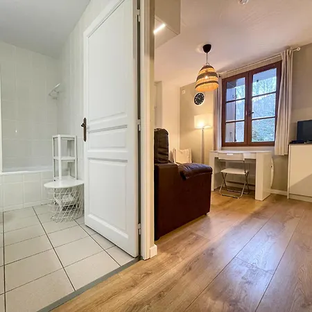 El Refugio De * Enveitg