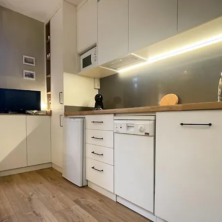 El Refugio De * Enveitg